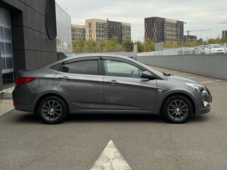 2016 Hyundai Solaris I Рестайлинг, серый, 1200000 рублей, вид 4
