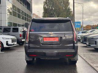 2016 Cadillac Escalade IV, серый, 3499000 рублей, вид 5