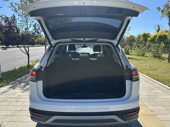 2022 Volkswagen Tayron I, белый, 2487007 рублей - вид 6