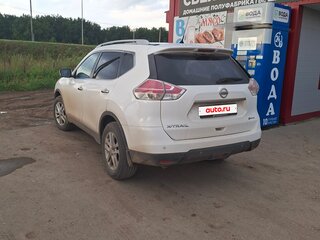 2015 Nissan X-Trail III, белый, 1540000 рублей, вид 3