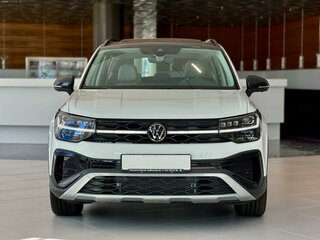 2023 Volkswagen Tharu 330 TSI I Рестайлинг, белый, 4290000 рублей, вид 2