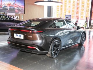 2026 Mazda EZ-6 28.4 kWh, серый, 3750000 рублей, вид 5