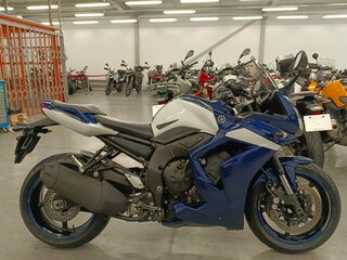 2013 Yamaha FZ1, синий, 620000 рублей, вид 2