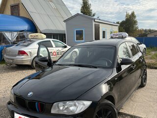 2006 BMW 1 серии 116i I (E81/E82/E87/E88), чёрный, 600000 рублей, вид 1