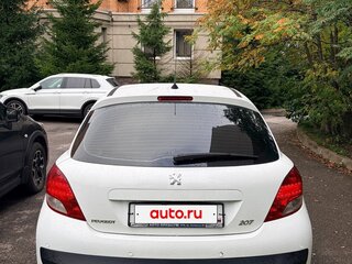 2010 Peugeot 207 I Рестайлинг, белый, 420000 рублей, вид 4