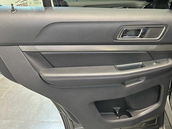 2018 Ford Explorer V Рестайлинг 2, серый, 2899000 рублей - вид 8