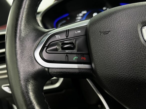2022 Geely Coolray I, серый, 1630000 рублей - вид 20