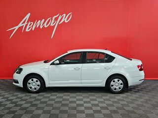2019 Skoda Octavia III (A7) Рестайлинг, белый, 1529000 рублей, вид 2