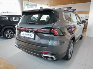 2026 Geely Okavango I Рестайлинг, серый, 3993990 рублей, вид 4