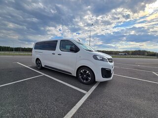 2020 Opel Zafira Life L I, белый, 3800000 рублей, вид 5