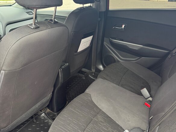 2012 Kia Rio 4-speed III, красный - вид 14