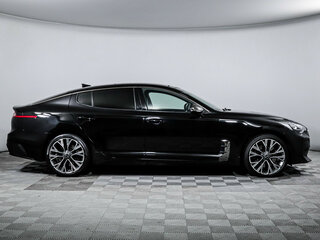 2018 Kia Stinger I, чёрный, 2773683 рублей, вид 4