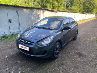 2013 Hyundai Solaris I, серый, 780000 рублей, вид 1