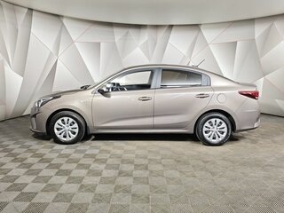 2021 Kia Rio IV Рестайлинг, серый, 1529000 рублей, вид 5