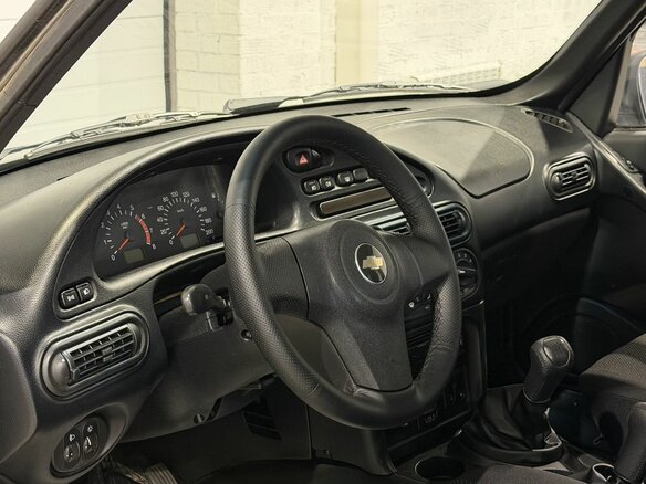 2017 Chevrolet Niva I Рестайлинг, серый, 640000 рублей - вид 6