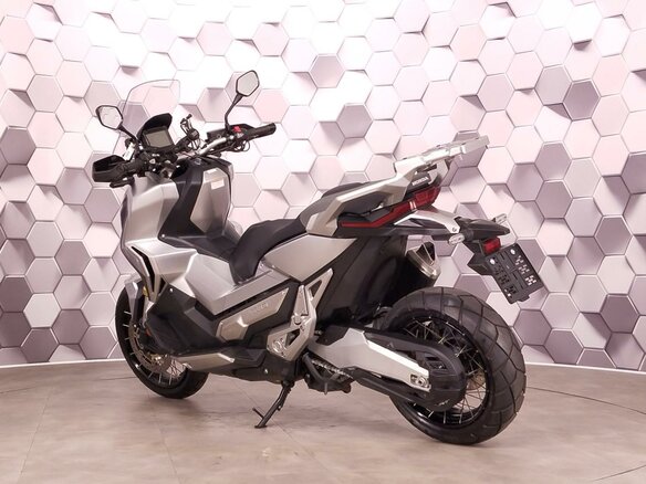 2017 Honda X-ADV, серебристый, 1049000 рублей - вид 7