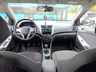 2012 Hyundai Solaris I, чёрный, 420000 рублей, вид 5
