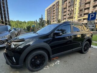 2018 Toyota RAV4 IV (XA40) Рестайлинг, чёрный, 2600000 рублей, вид 3