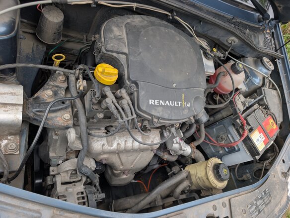 2010 Renault Logan I Рестайлинг, синий, 680000 рублей - вид 9