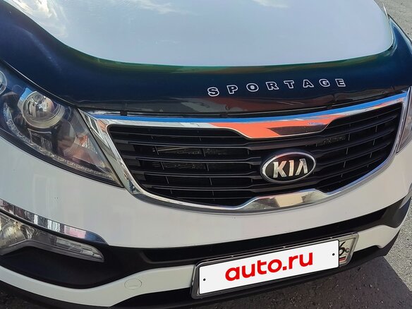 2012 Kia Sportage III, белый, 1350000 рублей