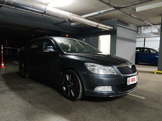 2012 Skoda Octavia II (A5) Рестайлинг, серый, 850000 рублей, вид 2