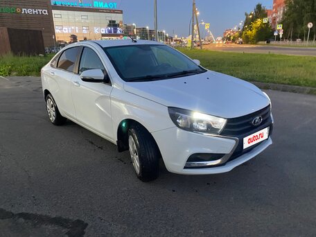 2021 Lada (ВАЗ) Vesta I, белый, 735000 рублей, вид 2