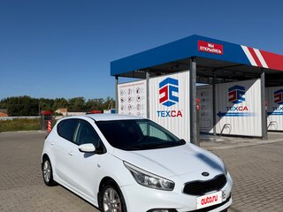 2014 Kia Ceed II, белый, 800000 рублей, вид 2