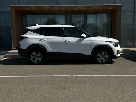 2020 Kia Seltos I, белый, 1795000 рублей, вид 5