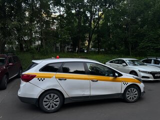 2017 Kia Ceed II Рестайлинг, белый, 490000 рублей, вид 3