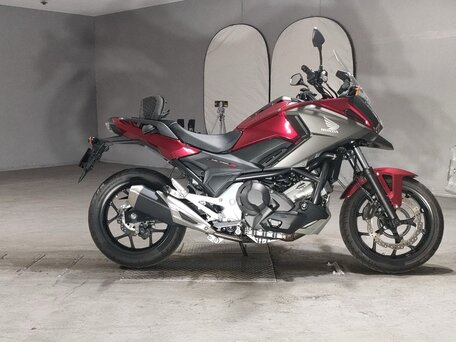 2019 Honda NC 750X, красный, 793000 рублей, вид 1