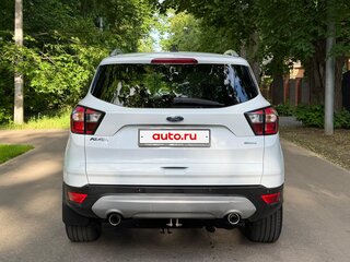 2017 Ford Kuga II Рестайлинг, белый, 1175000 рублей, вид 3