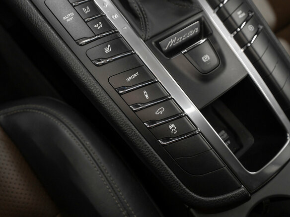 2014 Porsche Macan S I, коричневый - вид 18