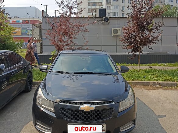2012 Chevrolet Cruze I, чёрный, 470000 рублей
