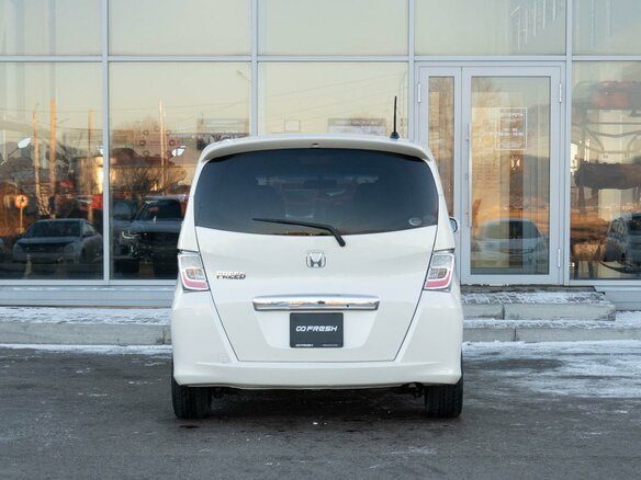 2012 Honda Freed I Рестайлинг, белый, 1000000 рублей - вид 3