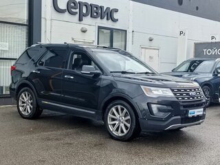 2016 Ford Explorer V Рестайлинг, чёрный, 1895000 рублей, вид 3