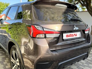 2020 Mitsubishi Outlander Sport I Рестайлинг 3, коричневый, 1800000 рублей, вид 4