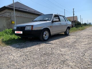 2004 Lada (ВАЗ) 21099, серебристый, 240000 рублей, вид 2