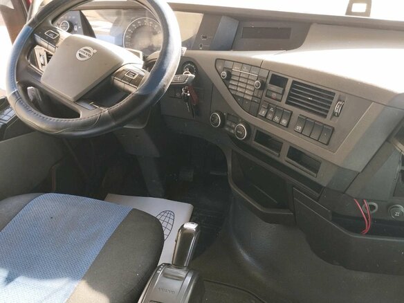 2016 Volvo FH, красный, 5771000 рублей - вид 5