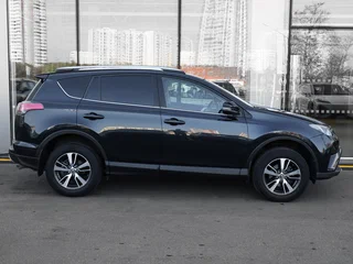 2017 Toyota RAV4 IV (XA40) Рестайлинг, серый, 2598000 рублей, вид 4