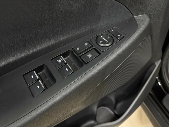 2019 Hyundai Tucson III Рестайлинг, чёрный, 2690000 рублей - вид 7