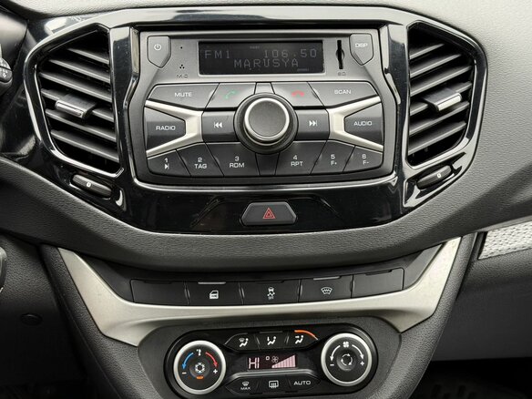 2018 Lada (ВАЗ) Vesta SW Cross I, белый - вид 13