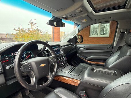 2018 Chevrolet Tahoe IV, чёрный, 4500000 рублей, вид 5