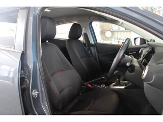 2023 Mazda 2 III (DJ) Рестайлинг, серый, 1099000 рублей, вид 5