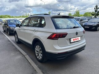 2021 Volkswagen Tiguan II Рестайлинг, белый, 1950000 рублей, вид 3