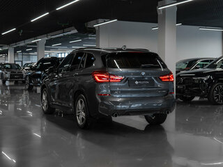 2018 BMW X1 20i xDrive II (F48), серый, 3030000 рублей, вид 4