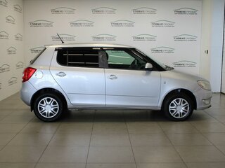 2011 Skoda Fabia II Рестайлинг, серебристый, 530000 рублей, вид 5