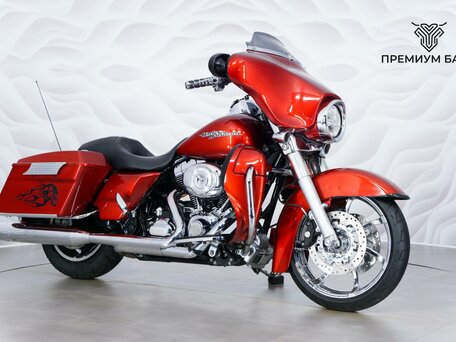 2013 Harley-Davidson Street Glide, красный, 1149000 рублей, вид 5