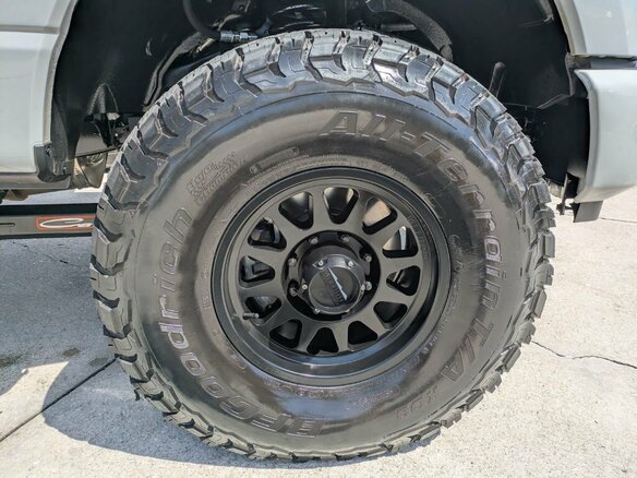 2026 Ford F-350, серебристый, 13750000 рублей - вид 16