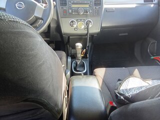 2011 Nissan Tiida I Рестайлинг, коричневый, 500000 рублей, вид 1