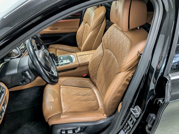 2022 BMW 7 серии Long 730Ld VI (G11/G12) Рестайлинг, чёрный, 6995000 рублей - вид 27